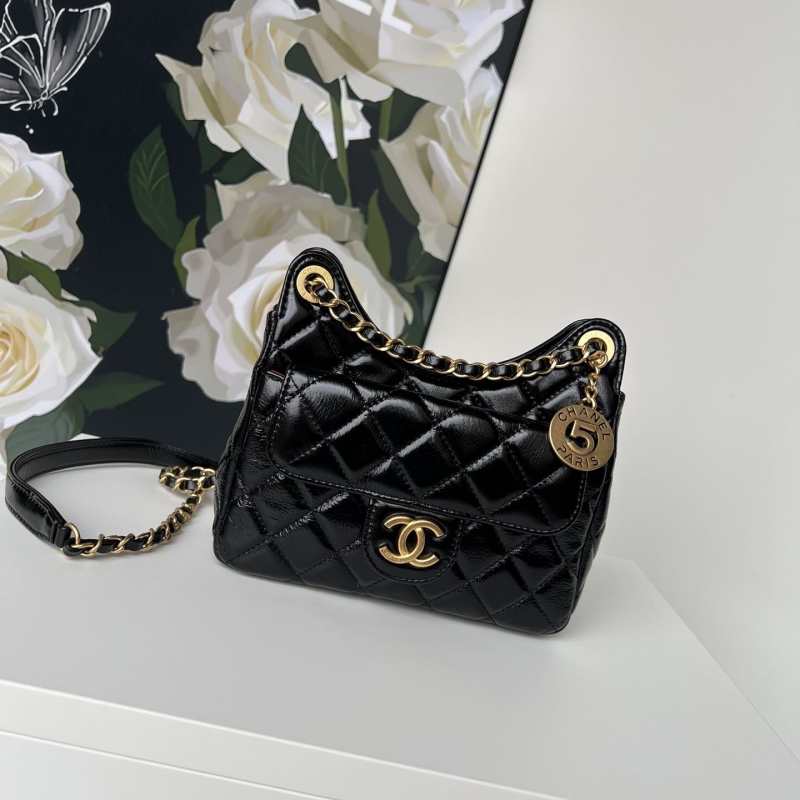 Ch**el hobo bags